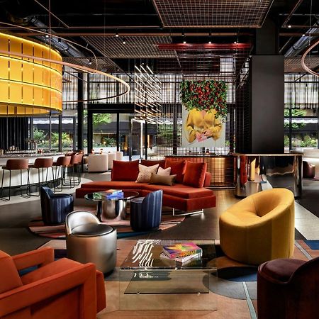 W Toronto Hotel Bagian luar foto