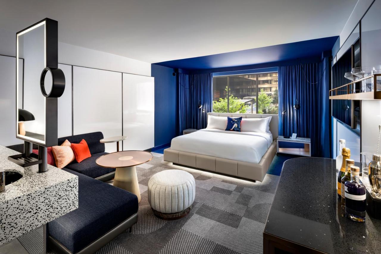 W Toronto Hotel Bagian luar foto