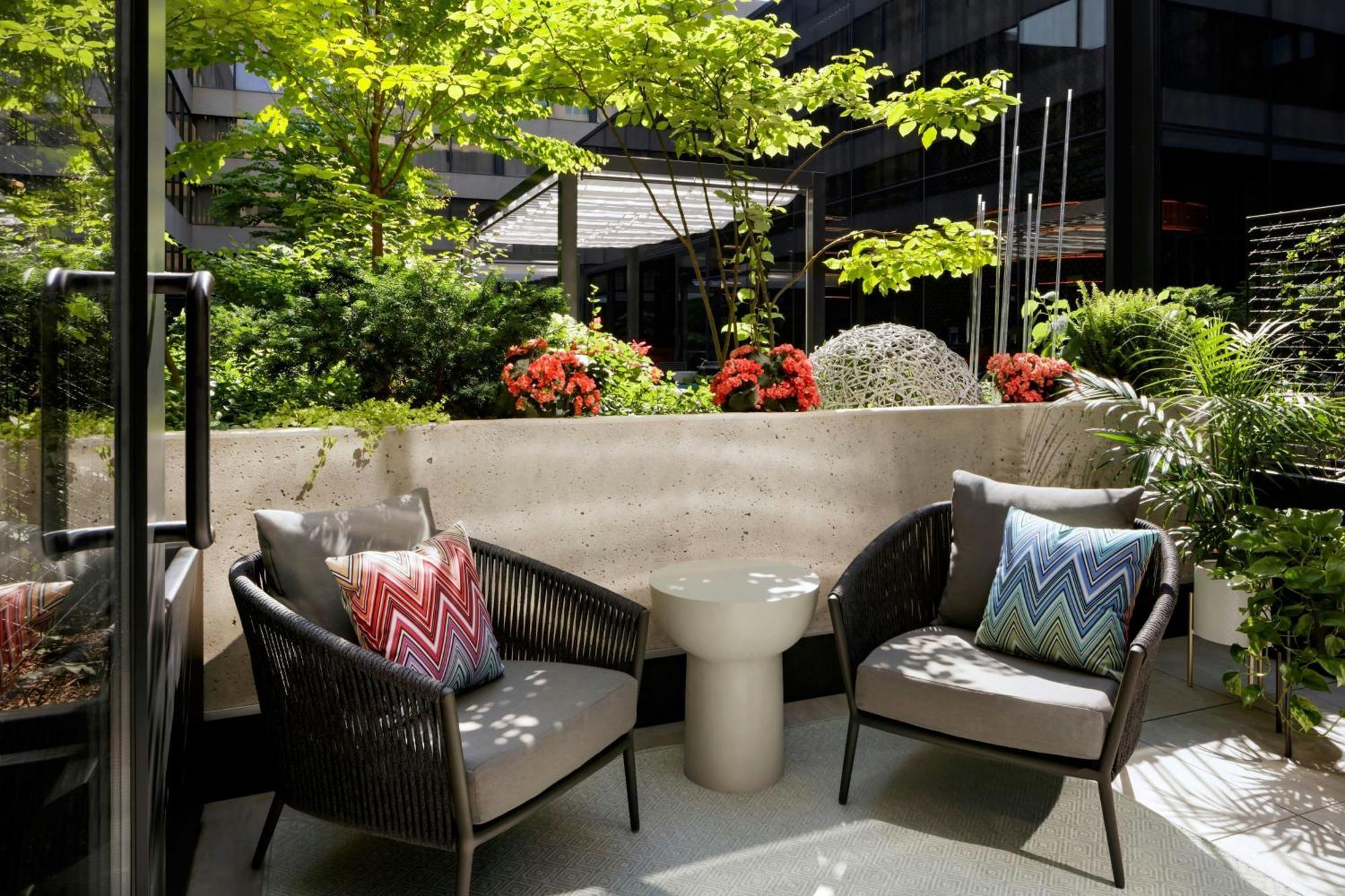 W Toronto Hotel Bagian luar foto